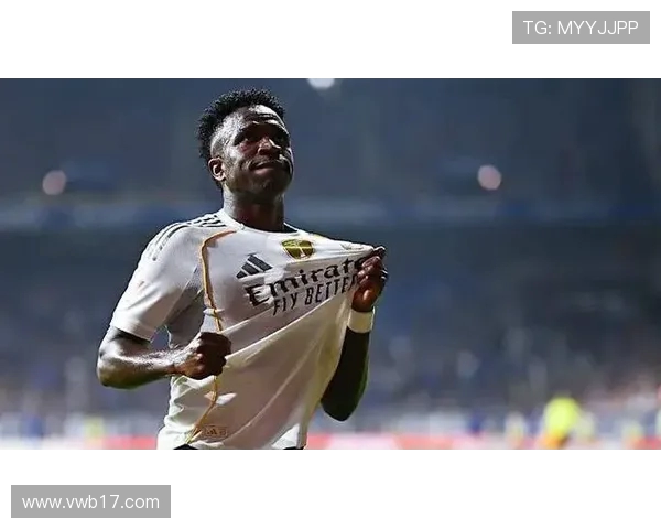 弗洛伦蒂诺寄语赫伊森愿其以皇马荣誉为重带领球队再创辉煌